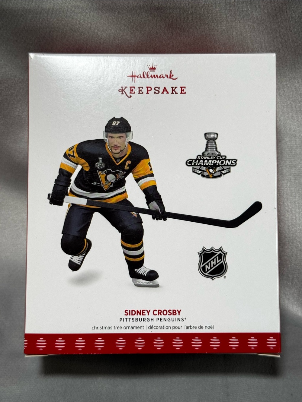Hallmark Keepsake Sidney Crosby Ornament - Black, Gold & White